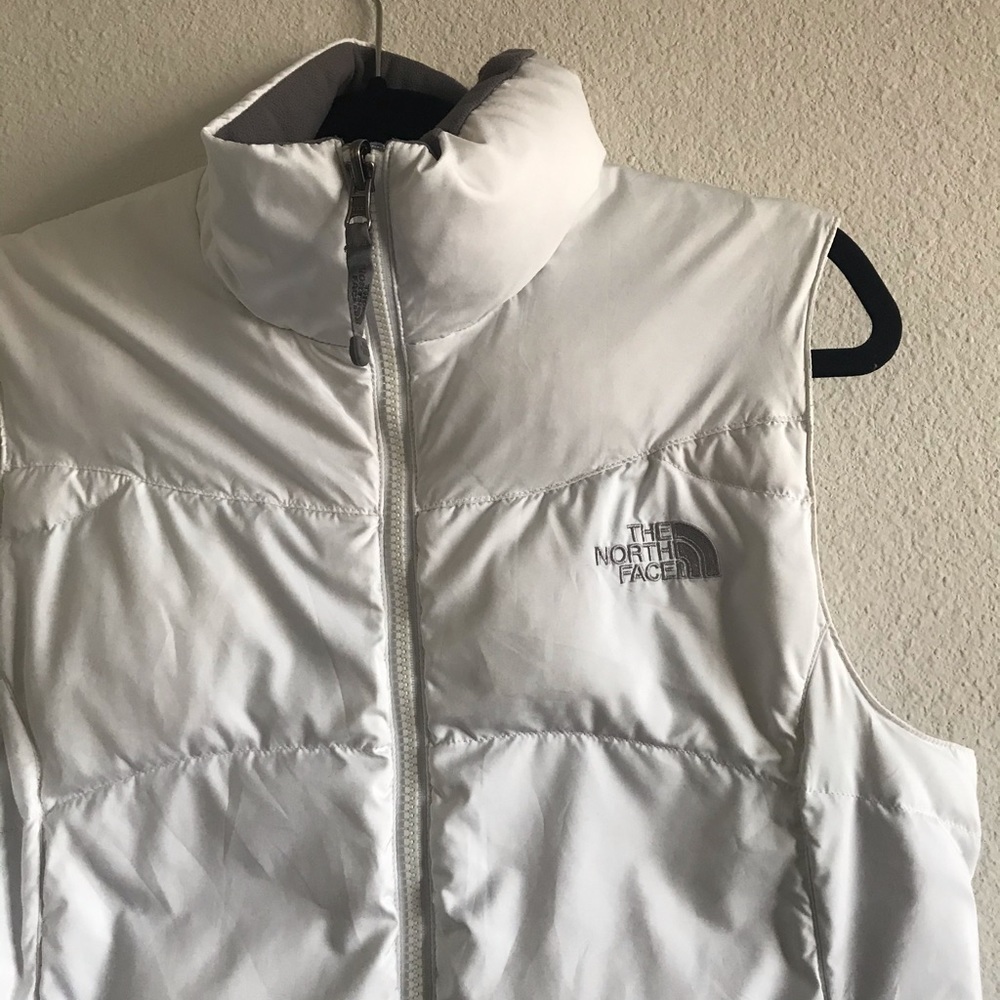 White North Face 550 Vest